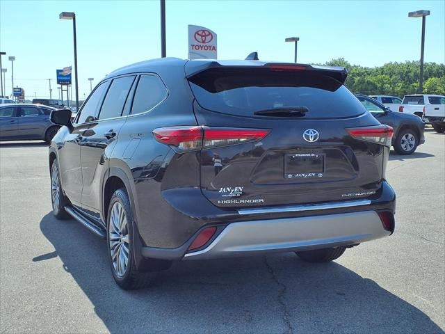 2020 Toyota Highlander Platinum