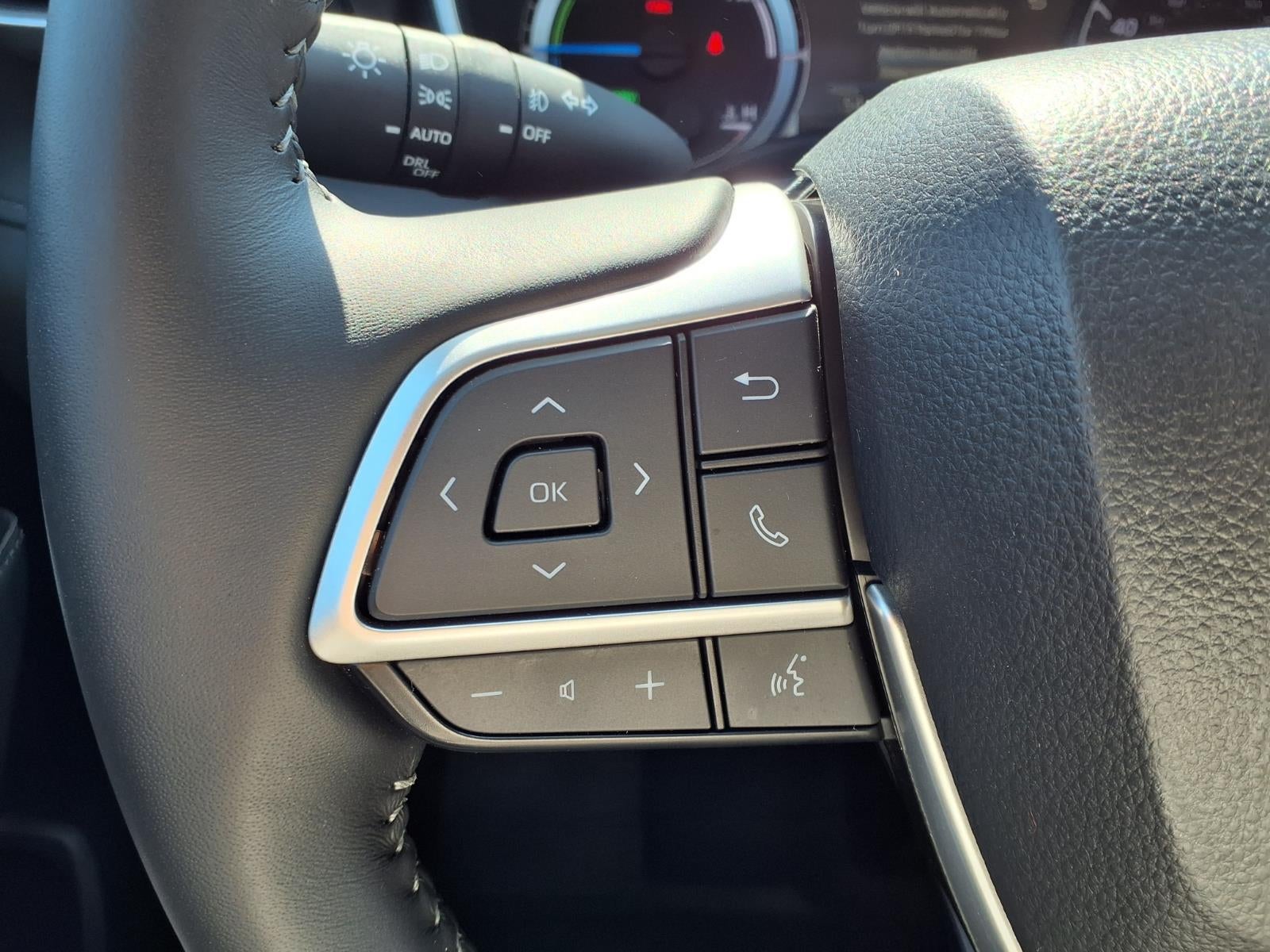 2025 Toyota Highlander Hybrid XLE