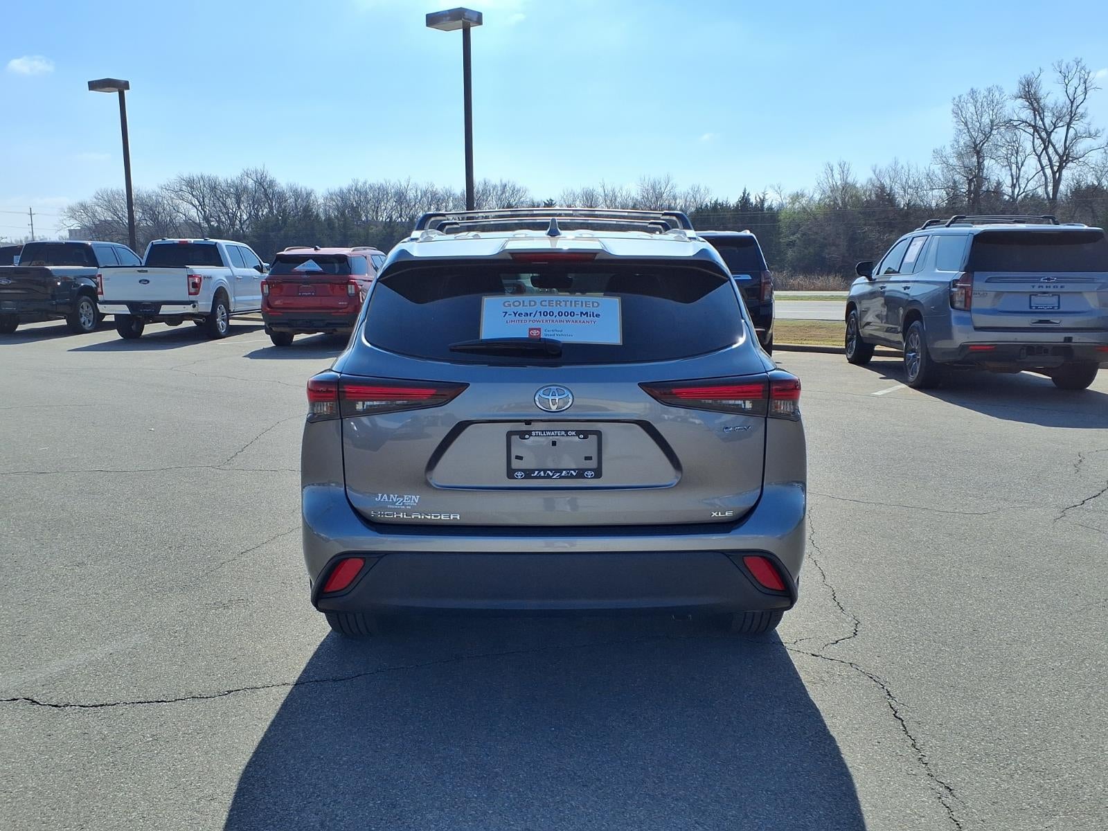 2025 Toyota Highlander Hybrid XLE