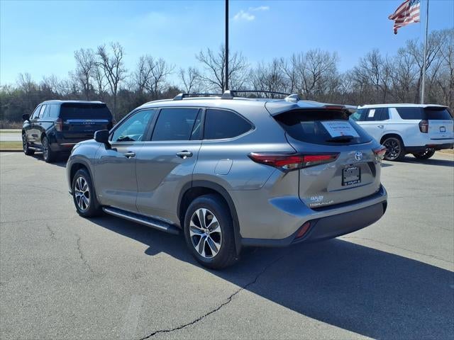 2025 Toyota Highlander Hybrid XLE