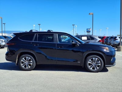 2026 Toyota Highlander Hybrid XLE