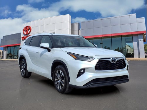 2025 Toyota Highlander XLE