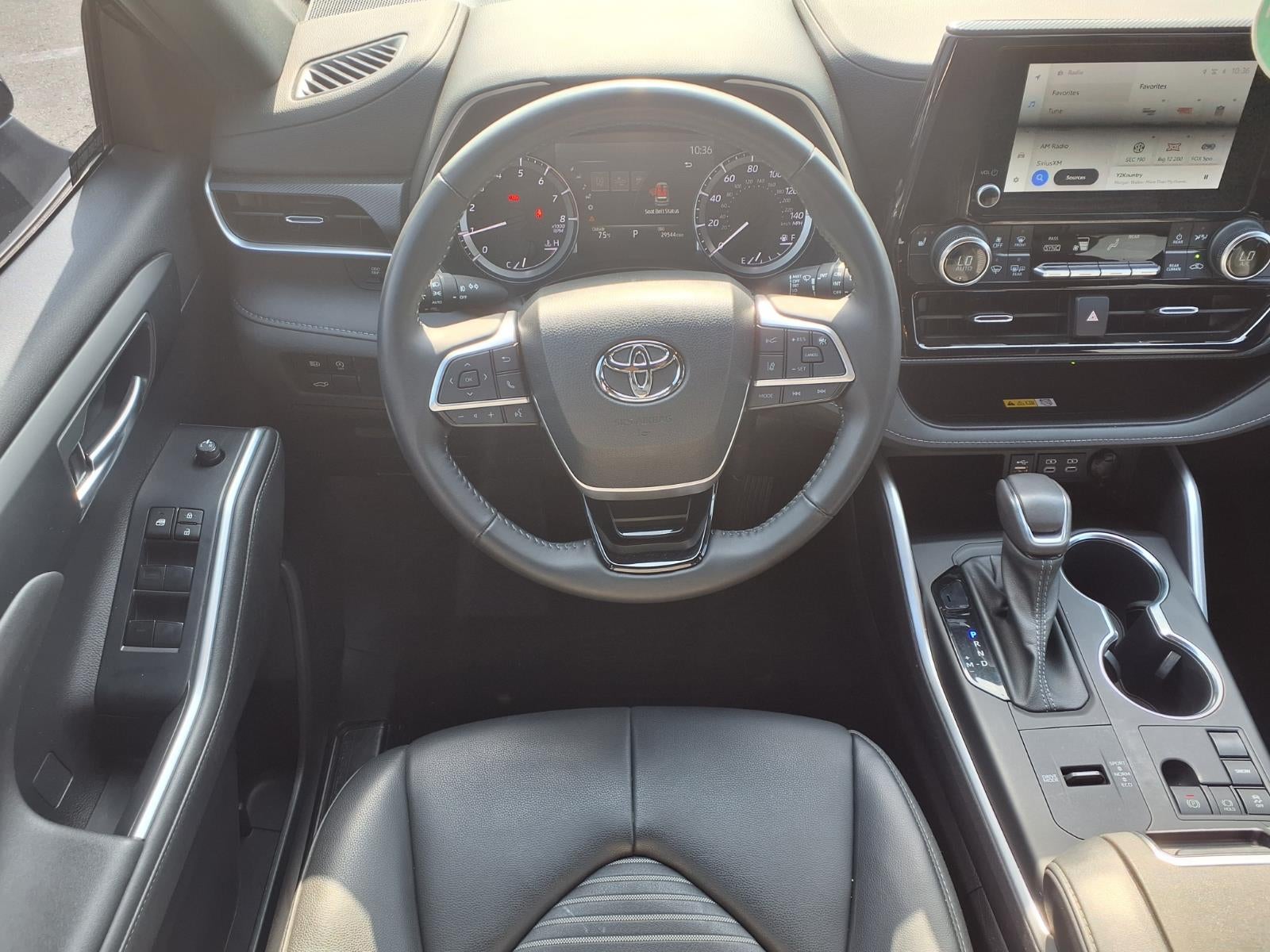 2023 Toyota Highlander XSE
