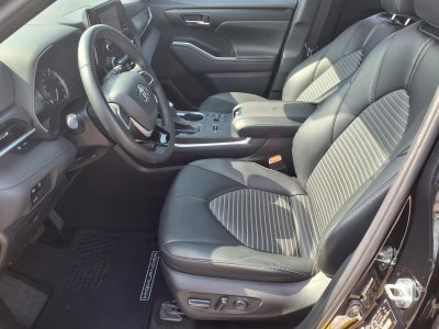 2023 Toyota Highlander XSE