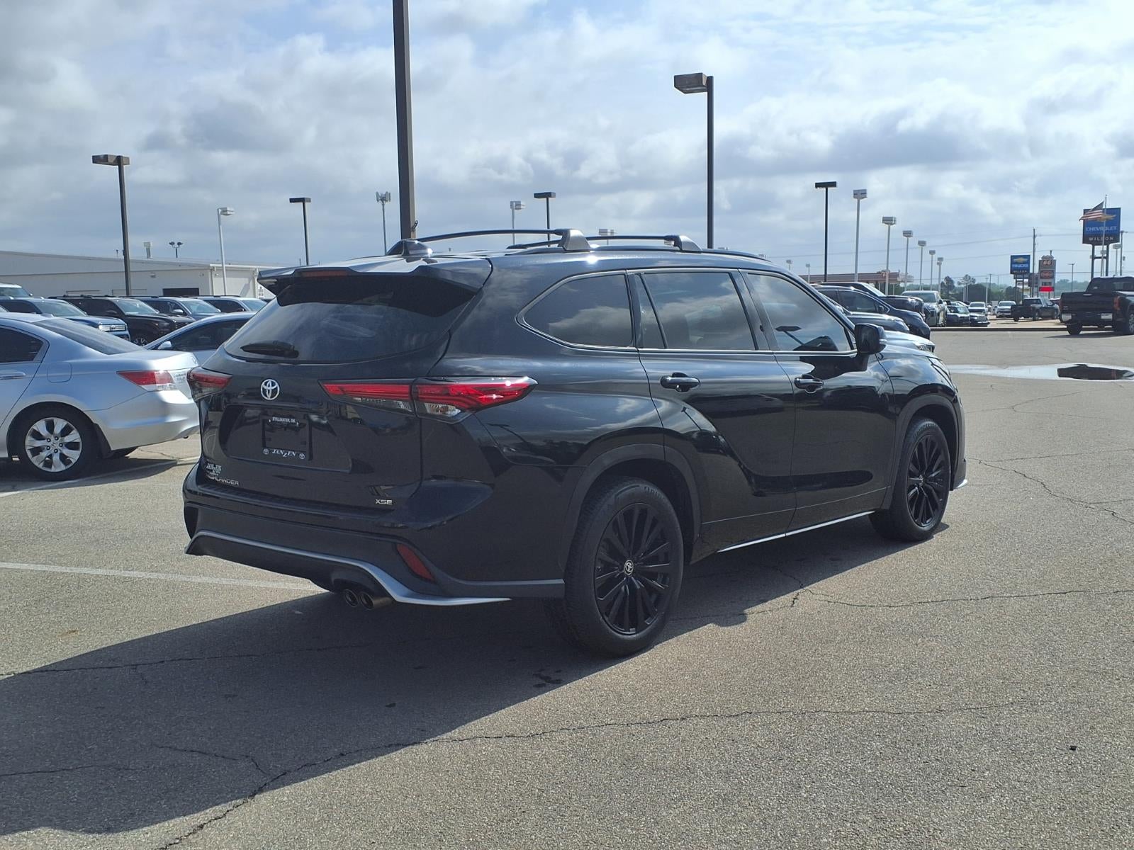 2023 Toyota Highlander XSE