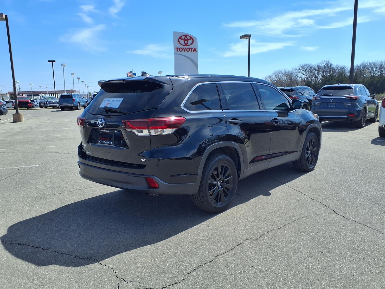 2019 Toyota Highlander SE