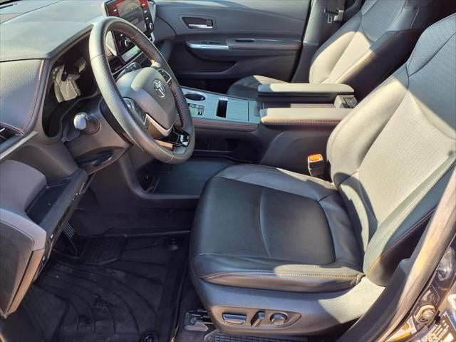 2023 Toyota Sienna XSE 7 Passenger