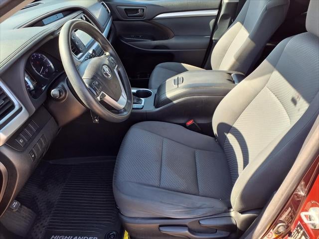 2018 Toyota Highlander LE