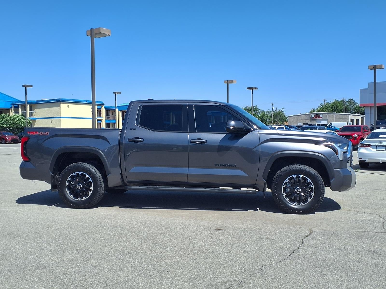 2023 Toyota Tundra SR5