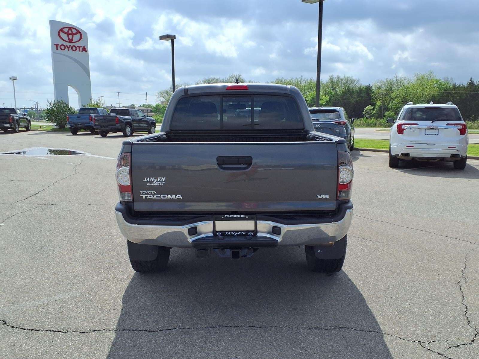 2012 Toyota Tacoma Base V6