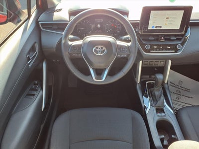2024 Toyota Corolla Cross LE