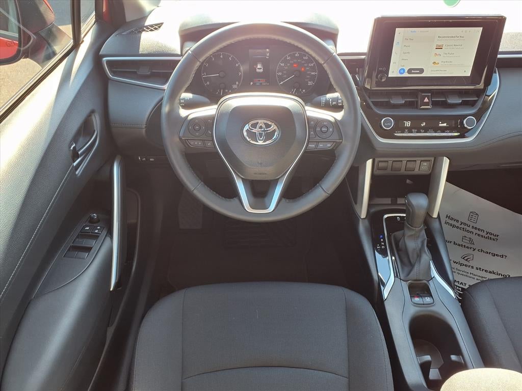 2024 Toyota Corolla Cross LE