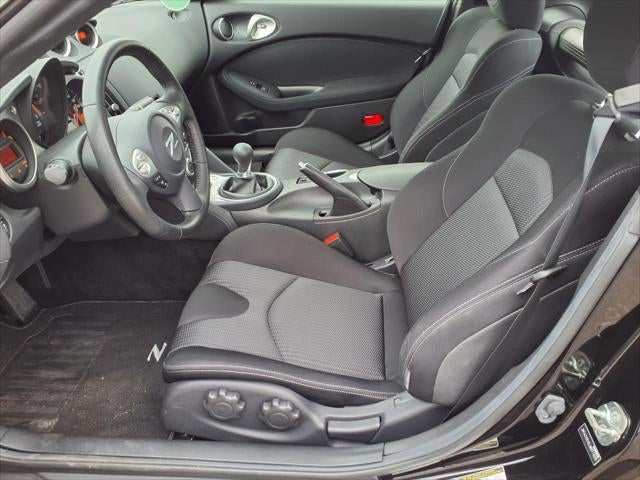 2018 Nissan 370Z Sport