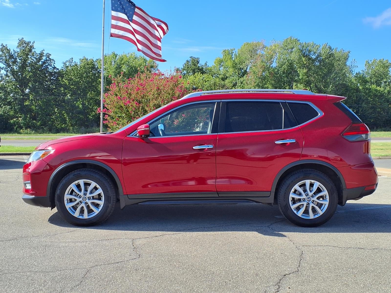 2017 Nissan Rogue SV