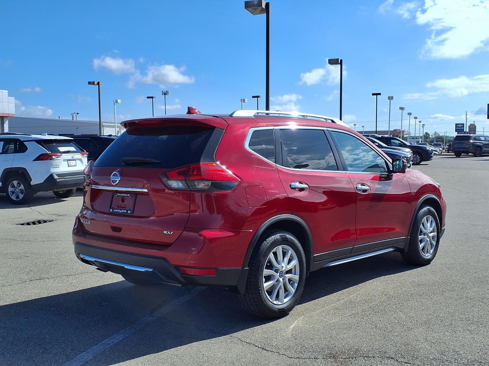 2017 Nissan Rogue SV