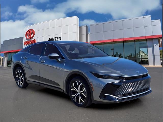 2024 Toyota Crown XLE