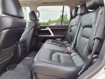 2019 Toyota Land Cruiser Base