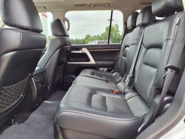 2019 Toyota Land Cruiser Base