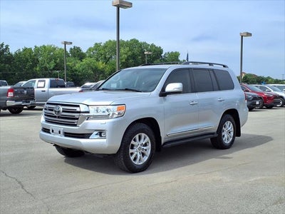 2019 Toyota Land Cruiser Base