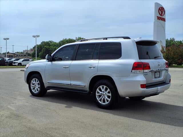 2019 Toyota Land Cruiser Base