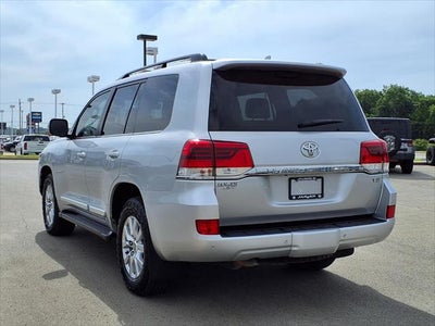 2019 Toyota Land Cruiser Base