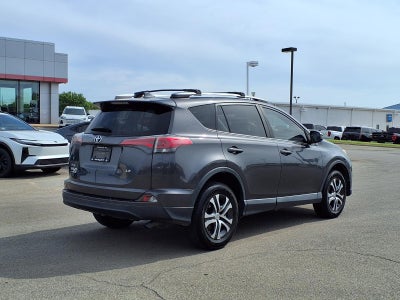 2017 Toyota RAV4 LE