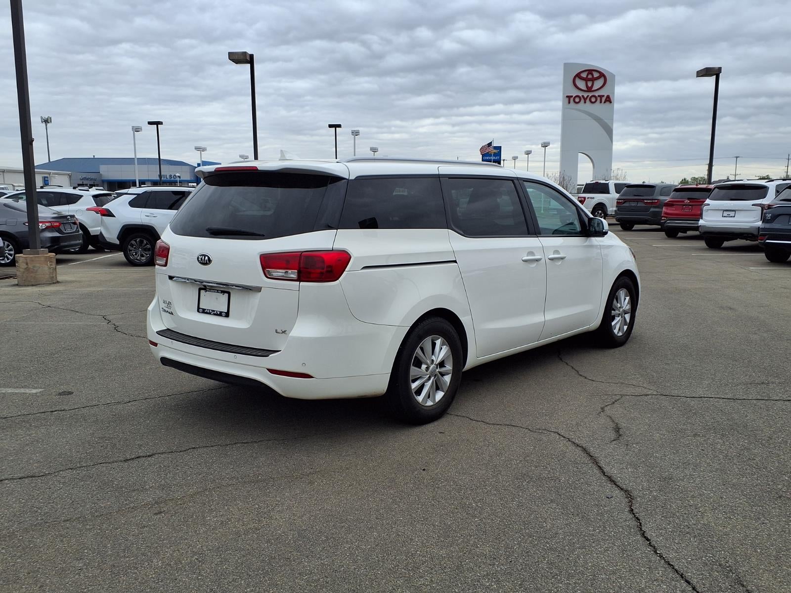 2016 Kia Sedona LX